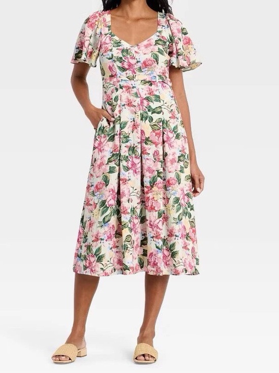 Dresses & Skirts - Floral V-Neck Midi Dress in Pink and Cream